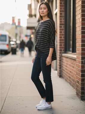 Lou & Grey Women's Black Striped Tunic Medium